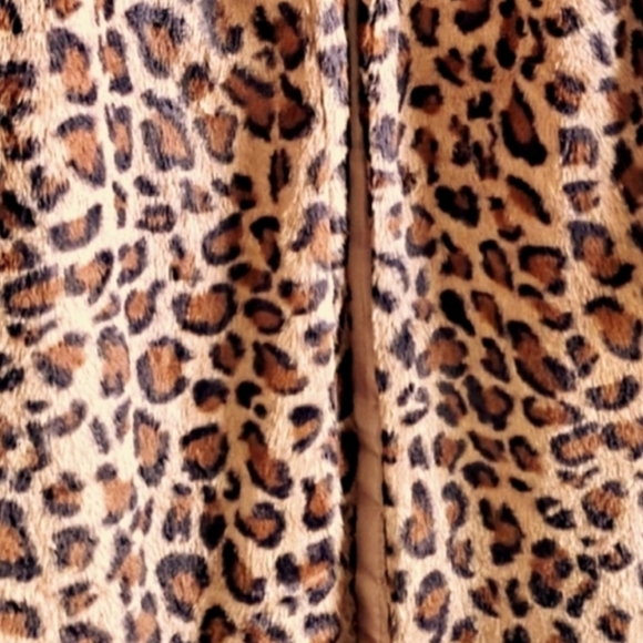 STATEMENT MAKER Pink Details Leopard Print - Picture 6 of 6